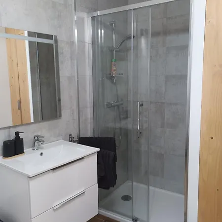 Duplex 3eme Etage Apartamento Le Vigan (Gard)